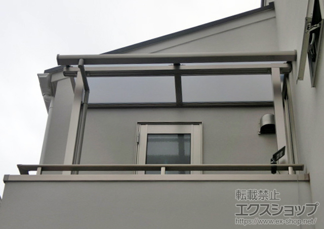 埼玉県さいたま市ののバルコニー・ベランダ屋根 ライザーテラスII R型 屋根タイプ 単体 積雪〜20cm対応 施工例