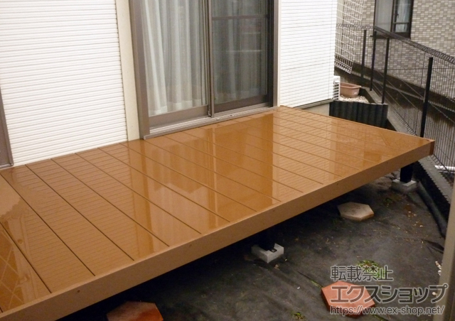 神奈川県横浜市ののウッドデッキ リウッドデッキ 200 施工例