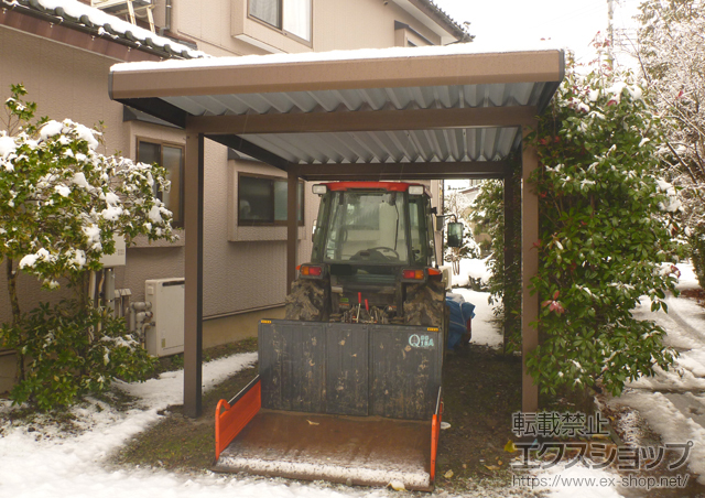 新潟県新潟市ののカーポート ジーポートneo Aタイプ 角柱4本仕様 標準鼻隠し 積雪〜100cm対応 施工例
