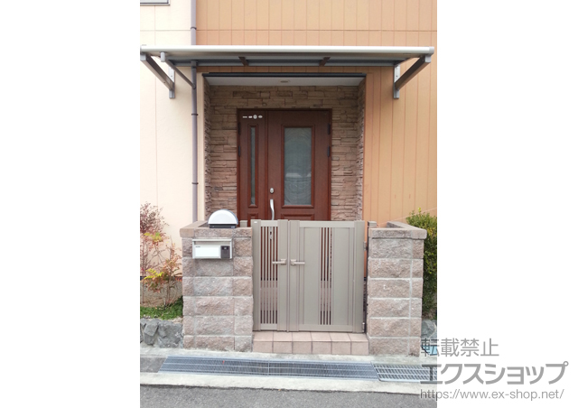 大阪府泉南郡熊取町のLIXIL リクシル（トステム）のバルコニー・ベランダ屋根 ライザーテラスII F型 ルーフタイプ 単体 積雪〜20cm対応 施工例