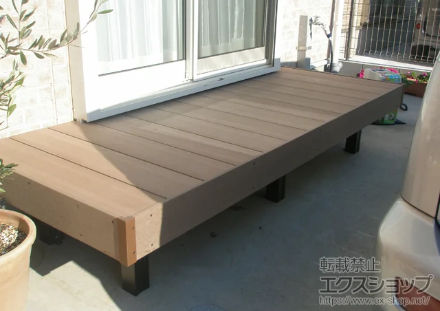 ��t���D���s��LIXIL ���N�V��(TOEX)�̃E�b�h�f�b�L ����y�X�e�[�W �{�H��