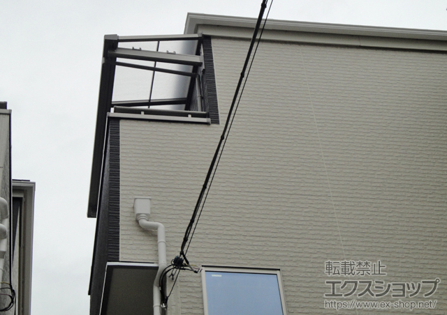 東京都大田区のLIXIL リクシル（トステム）のテラス屋根 ライザーテラスII F型 ルーフタイプ 単体 積雪〜20cm対応 施工例