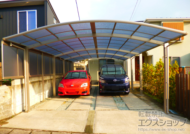 宮城県仙台市ののカーポート レイナツインポートグラン 縦連棟　積雪〜20cm対応+[片面]レイナツインポートグラン サイドパネル 施工例