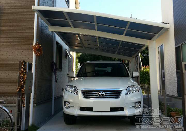 東京都府中市のLIXIL リクシル（トステム）のカーポート カーブポートシグマIII 積雪〜20cm対応 施工例