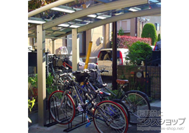 埼玉県鶴ヶ島市ののバルコニー・ベランダ屋根、サイクルポート・駐輪場、カーポート レイナポートグランミニ 積雪〜20cm対応 施工例