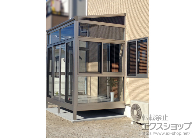 宮城県亘理郡亘理町ののテラス囲い・サンルーム サンフィールIII F型 床納まり ランマ付き 積雪〜20cm対応 施工例