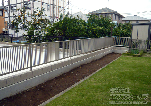 静岡県駿東郡清水町ののフェンス・柵 エクスラインフェンス13型 自由柱施工 施工例