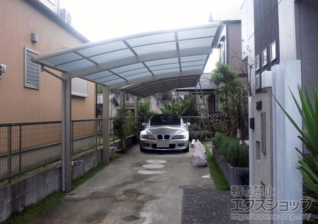 福岡県糟屋郡新宮町ののカーポート レイナポートグラン　積雪〜20cm対応＋レイナポートグラン用 着脱式サポート 標準 2本入り 施工例