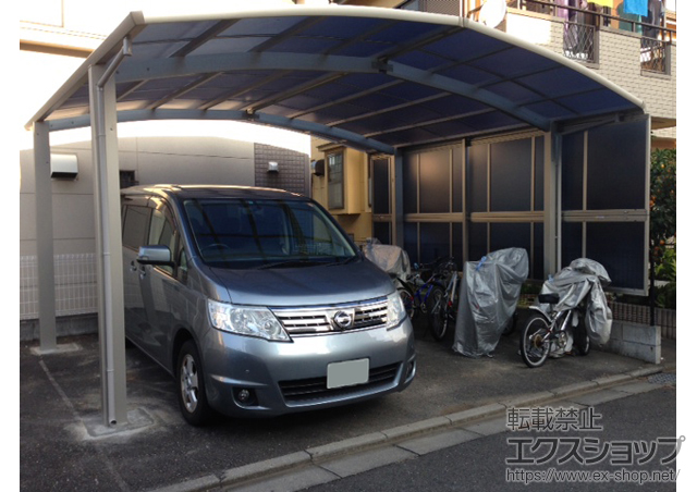 東京都八王子市ののカーポート レイナポートグラン M合掌　積雪〜20cm対応＋[片面]レイナポートグラン サイドパネル 施工例