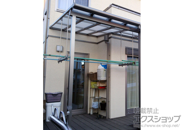 兵庫県三木市のLIXIL リクシル（トステム）のテラス屋根 ライザーテラスII F型 テラスタイプ 単体 積雪〜20cm対応 施工例