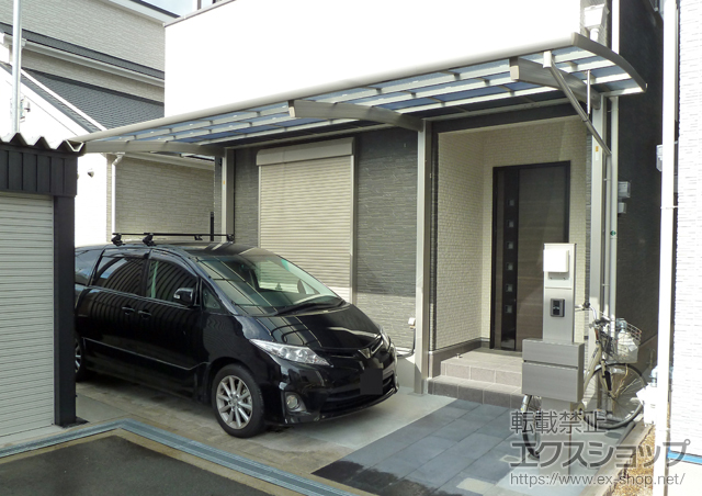 大阪府大阪市ののカーポート レイナポートREグラン 前下がり 延長 積雪〜20cm対応 施工例