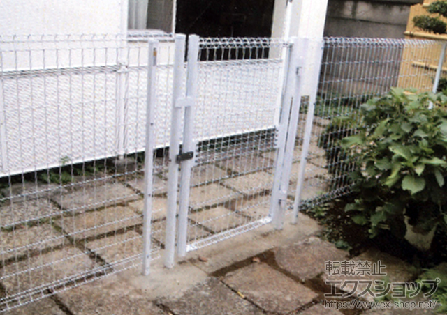 東京都渋谷区のの門扉 イーネット門扉1型 片開き 門柱仕様 施工例