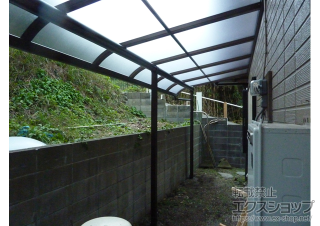 千葉県富津市ののテラス屋根 プレシオステラス R型 テラスタイプ 連棟　積雪〜20cm対応 施工例