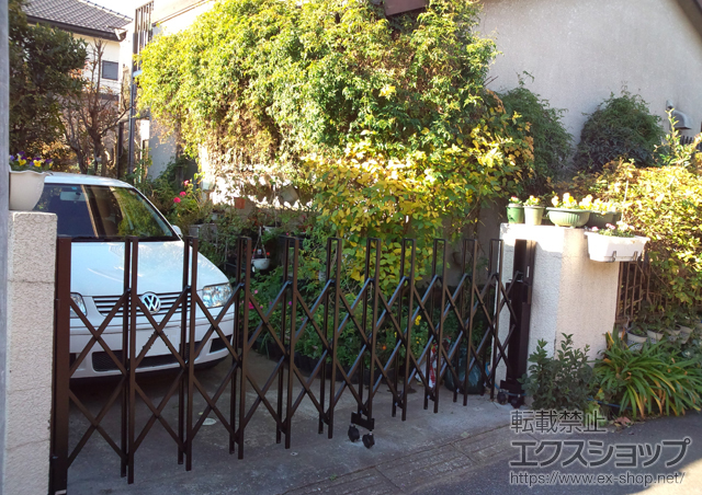 千葉県柏市ののカーゲート トリップゲート RA型 ノンレール 片開き　33S 施工例