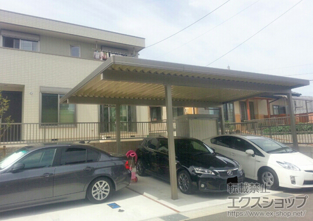 三重県桑名市のLIXIL リクシル（トステム）のカーポート テリオスポートIII 1500 2台用 間口延長 角柱4本仕様 積雪〜50cm対応 施工例