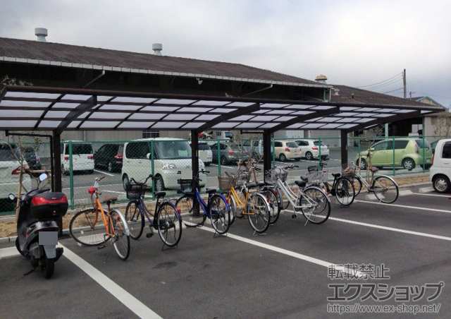 岡山県岡山市ののカーポート プレシオスポート 縦連棟 積雪〜20cm対応 施工例