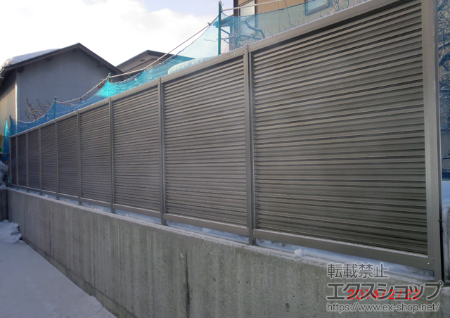 岩手県北上市ののフェンス・柵 シャレオR5型フェンス 間仕切りタイプ 施工例