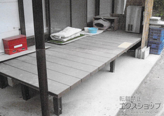 福島県二本松市のLIXIL リクシル（トステム）のウッドデッキ レストステージ 施工例