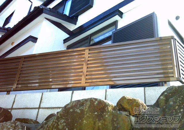 ���茧�����ێs��LIXIL ���N�V��(TOEX)�̃t�F���X�E��E�� �v�����IR9�^�t�F���X �t���[�|�[���^�C�v �{�H��