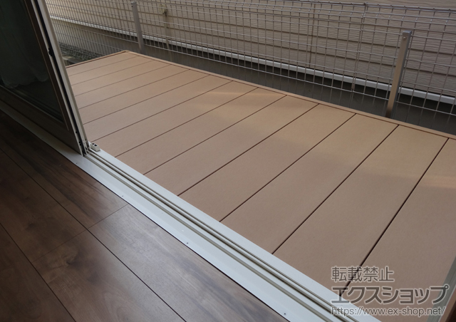 神奈川県横浜市ののウッドデッキ リウッドデッキ 200 施工例