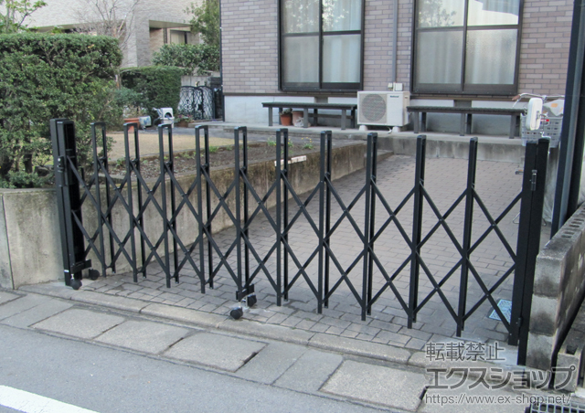 岐阜県各務原市ののカーゲート トリップゲート RB型 ノンレール 片開き 施工例