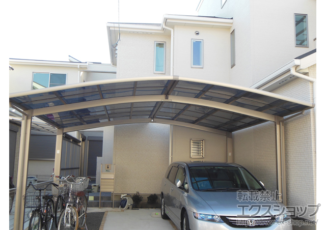 大阪府堺市のLIXIL リクシル（トステム）のカーポート カーブポートシグマIII 積雪〜20cm対応 【M合掌外観左側】＋カーブポートシグマ? 合掌部品 施工例
