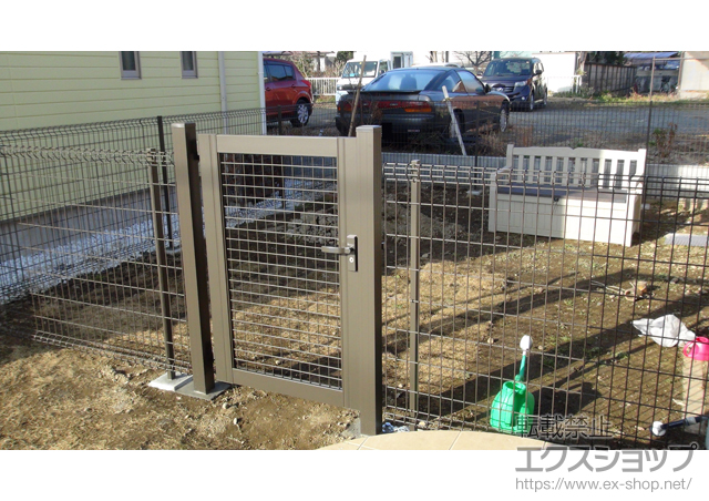 神奈川県平塚市ののフェンス・柵 ハイグリッドフェンスN8型 フリーポールタイプ 施工例