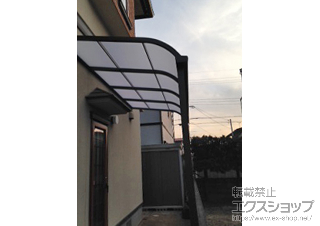 兵庫県加古川市ののテラス屋根 ライザーテラスII R型 テラスタイプ 単体 積雪〜20cm対応 施工例