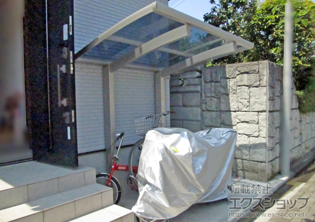 埼玉県さいたま市ののサイクルポート・駐輪場 プレシオスポート ミニ 積雪〜20cm対応＋SP-CR1-2 CP-CR型 高低ラック 施工例