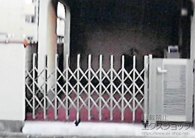 東京都大田区のの門扉、カーゲート レイオス1型 ノンレール 片開き 26S 施工例