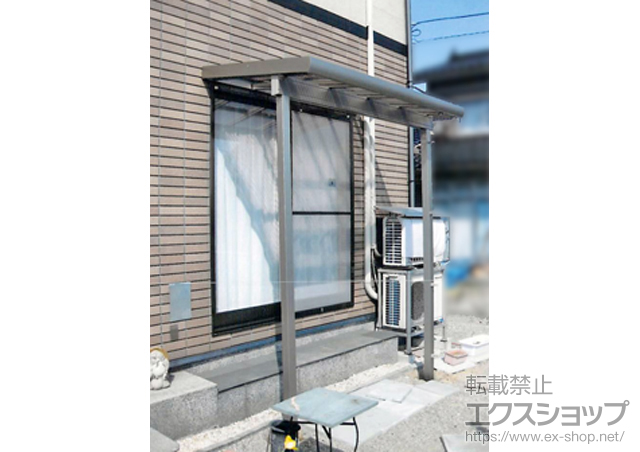 富山県射水市のLIXIL リクシル（トステム）のテラス屋根 ナーラテラス テラスタイプ 単体 積雪〜100cm対応 施工例