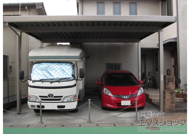 熊本県天草市のLIXIL リクシル（トステム）のカーポート テリオスポートIII 900 2台用 4本柱 積雪～30cm対応 施工例