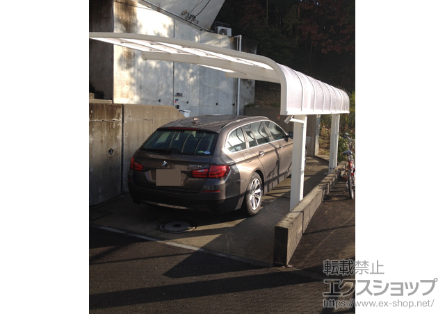 神奈川県川崎市ののカーポート レイナキャップポートグラン　積雪〜20cm対応＋レイナキャップポートグラン用着脱式サポート 施工例