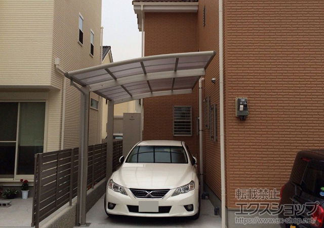 兵庫県伊丹市ののカーポート レイナポートグラン 積雪〜20cm対応 施工例