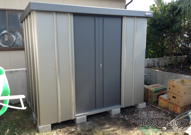 鹿児島県いちき串木野市のの物置・屋外倉庫 エスケーセブン SK7-100 一般型 (SK7-100) 施工例