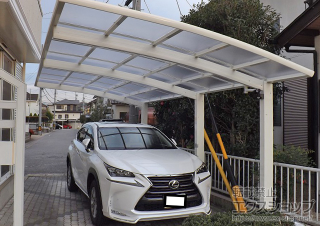 愛知県豊田市ののカーポート レイナポートグラン 延長　積雪〜20cm対応＋屋根ふき材補強部品 2セット 施工例