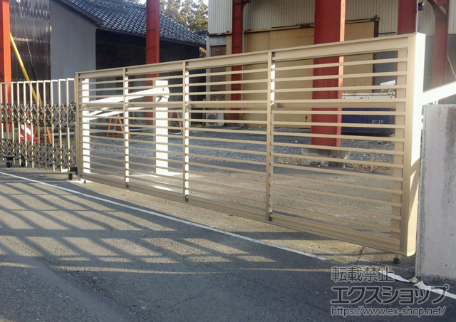 静岡県静岡市ののカーゲート ワイドオーバードアS1型 電動式 39-12 施工例