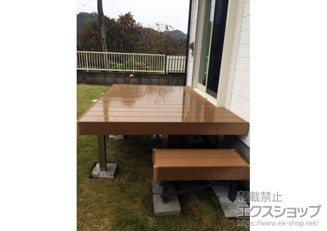 千葉県君津市のLIXIL リクシル（トステム）のウッドデッキ レストステージ 幕板納まり＋独立式リウッドステップ2型 施工例