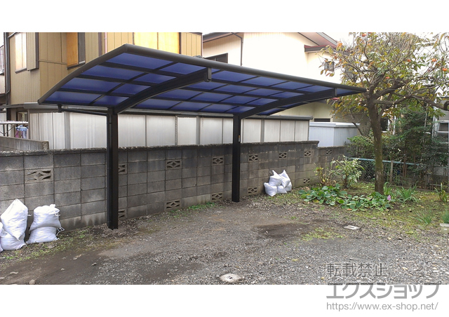 埼玉県ふじみ野市ののカーポート プレシオスポート 積雪〜20cm対応＋プレシオスポート用　着脱式補助柱　2本入り×1セット 施工例