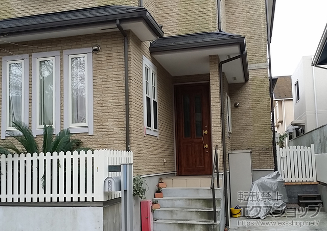 神奈川県逗子市のの門扉 レスティン門扉 13型 片開き　門柱使用 施工例