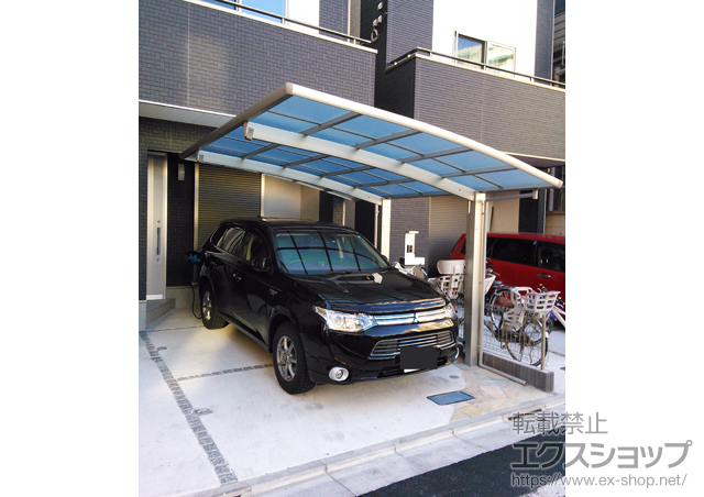 東京都大田区ののカーポート レイナポートグラン　積雪〜20cm対応＋着脱式サポート 標準・ハイルーフ兼用 2本入り×1セット 施工例