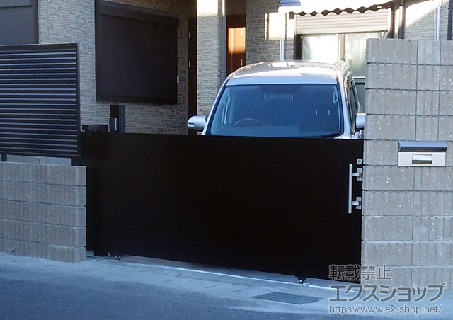 愛知県一宮市ののカーゲート エススライドD型 片引き 手動タイプ 施工例