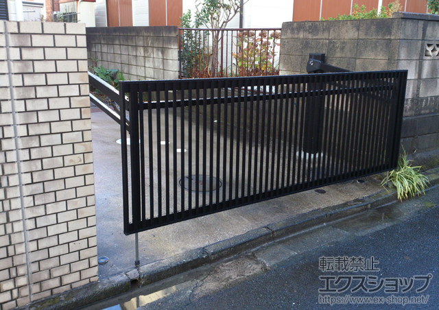 神奈川県横浜市ののカーゲート オーバードアS2型 手動式 施工例