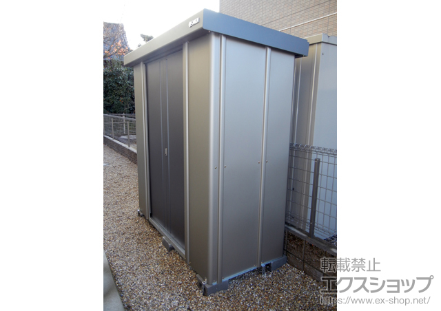 愛知県岡崎市のの物置・屋外倉庫 エスケーセブン SK7-50 一般型(SK7-50)＋エスケーセブン 棚板棚柱セット 施工例