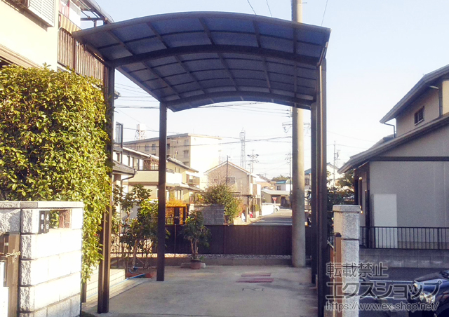 愛知県高浜市のLIXIL リクシル（トステム）のカーポート カルエードシグマIII 積雪〜20cm対応 施工例