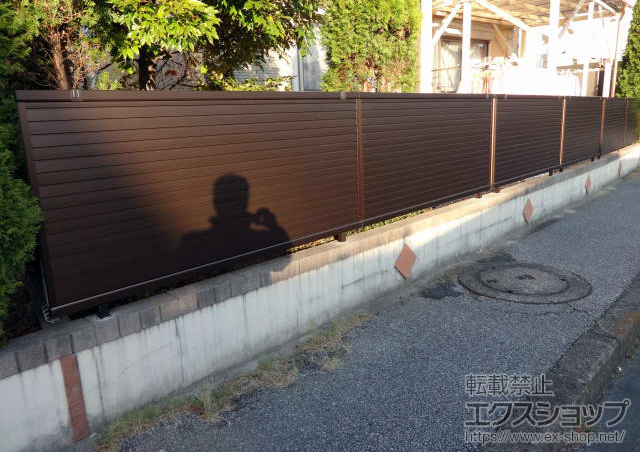 千葉県君津市ののフェンス・柵 レスティナフェンス7型 自由柱 施工例