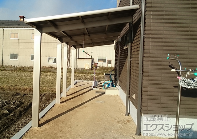 岡山県岡山市のLIXIL リクシル（トステム）のカーポート レークポートシグマIII 縦連棟 積雪〜20cm対応 施工例