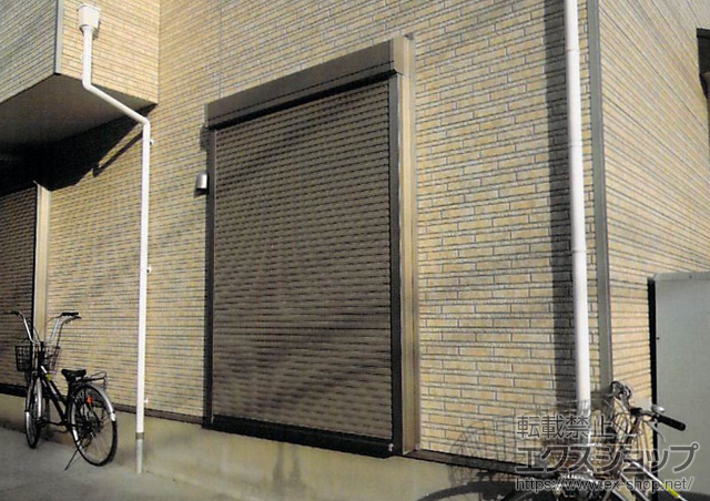 愛知県名古屋市のLIXIL リクシル（トステム）の窓シャッター リフォームシャッター イタリヤ 手動式 施工例