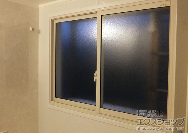 埼玉県さいたま市のの二重窓（内窓） インプラス(ダストバリア)引き違い窓(浴室仕様) ユニットバス納まり(Aタイプ)2枚建て 施工例