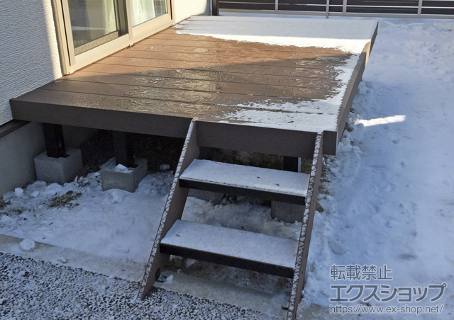 岩手県滝沢市ののウッドデッキ リウッドデッキ 200＋リウッドステップ5型 Sタイプ 2段 施工例